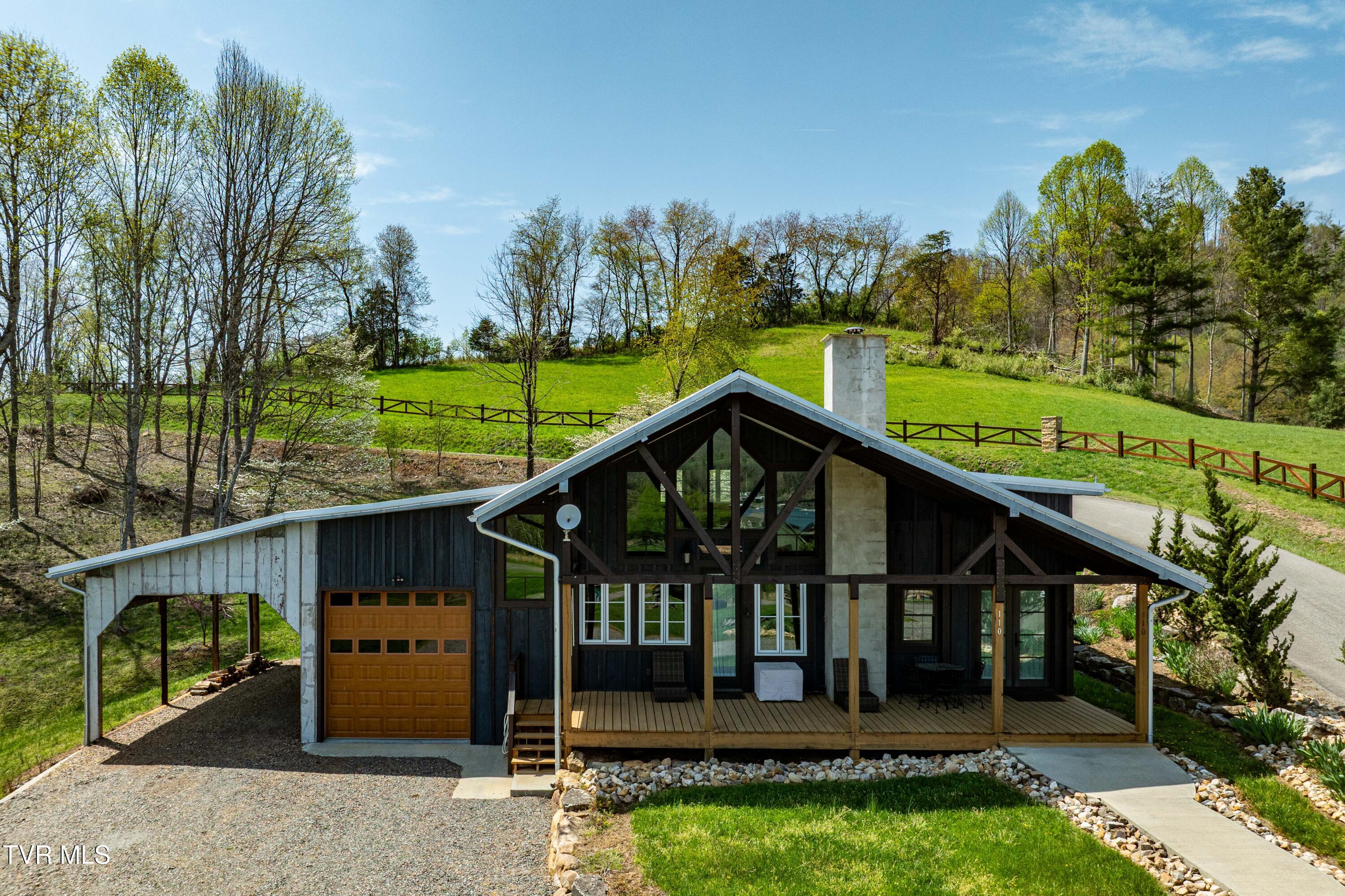 110 North River Lane Butler, TN 37640 - Photo 2 of 50 110 North River Shores (20 of 79)