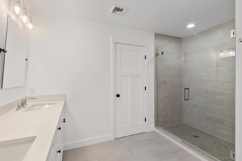 69 Forest Street Middleton, MA 01949 - Photo 12 of 24