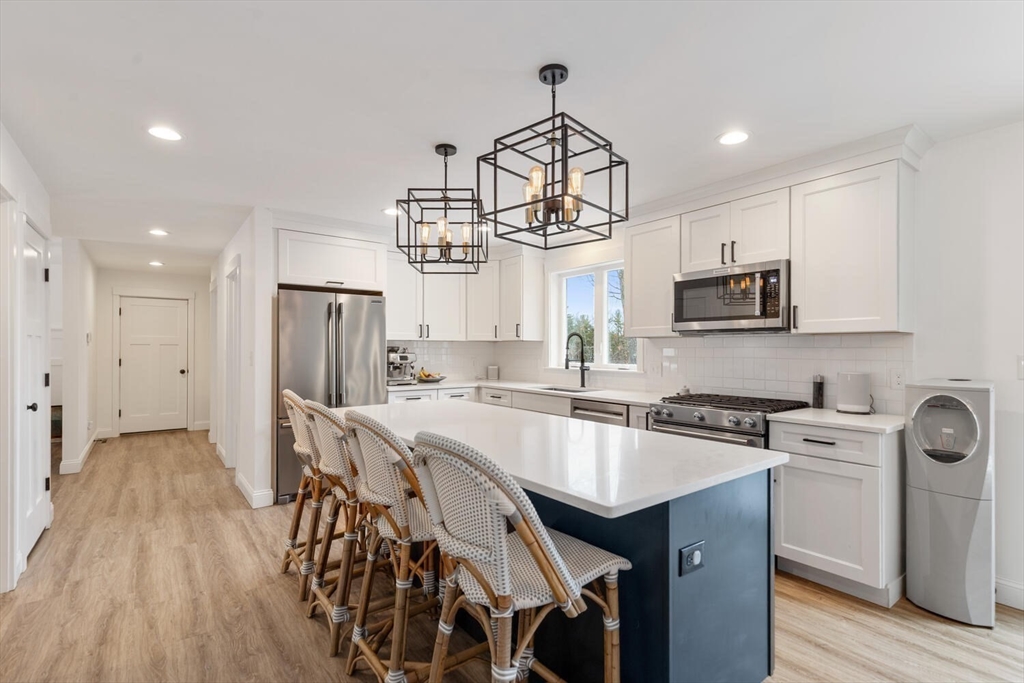 69 Forest Street Middleton, MA 01949 - Photo 5 of 24