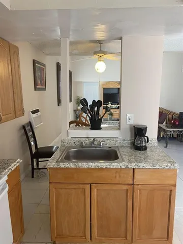 $2,300 | 1110 South 29th Avenue, Hollywood, FL 33020