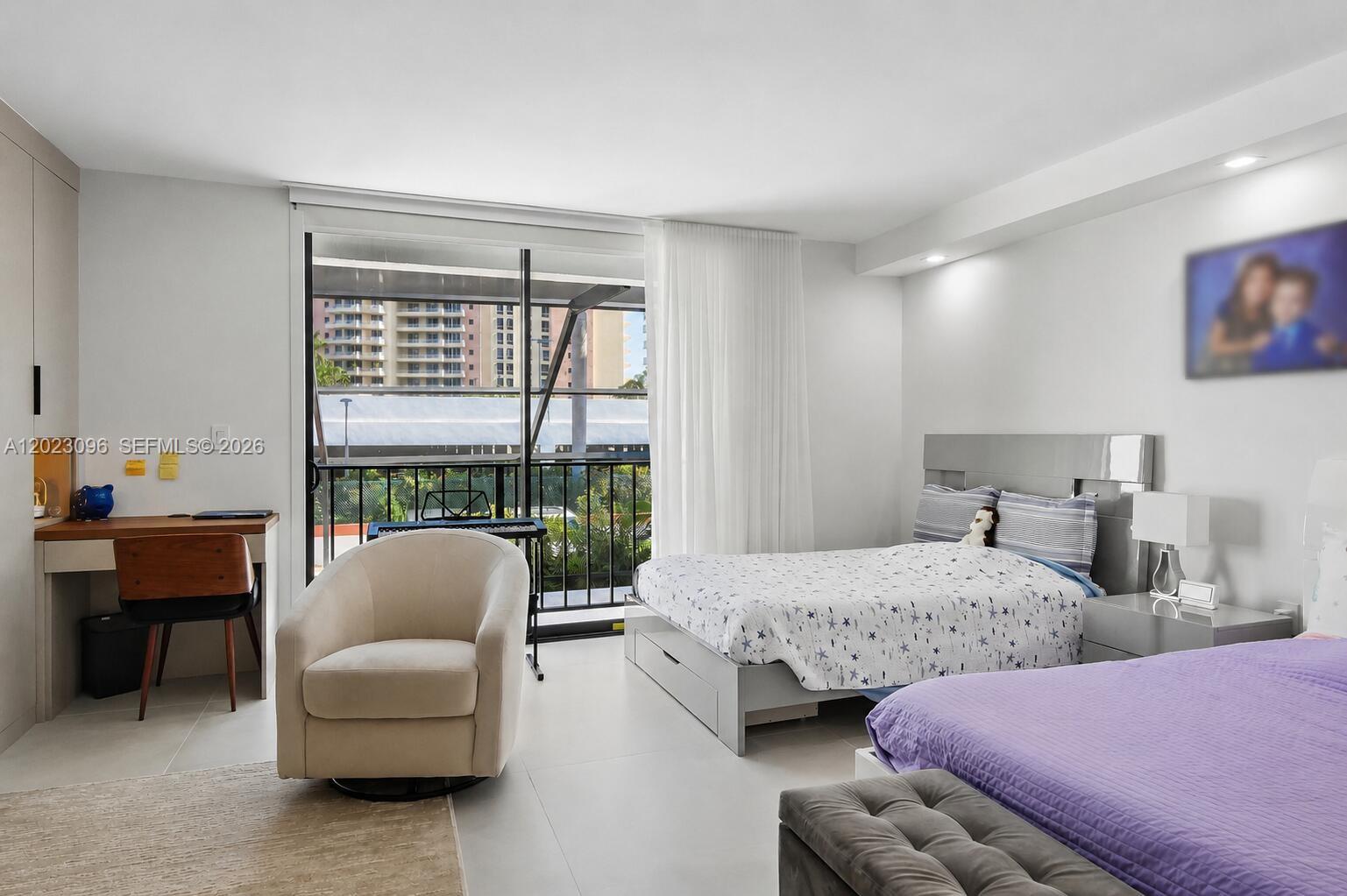 425 Grapetree Drive, Unit 211 Key Biscayne, FL 33149 - Photo 18 of 31