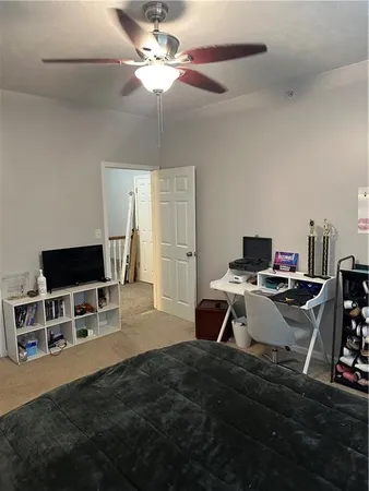 $250,000 | 304 Sonie Drive, Unit 304, Sewickley, PA 15143