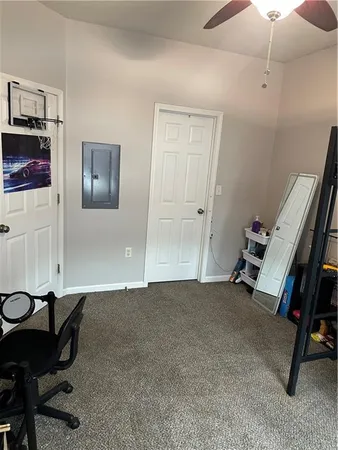 $250,000 | 304 Sonie Drive, Unit 304, Sewickley, PA 15143