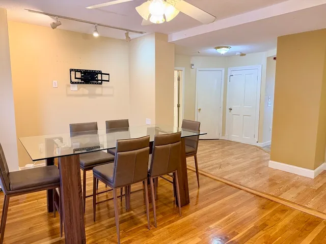 $2,900 | 59 Whitney Avenue, Unit 2, Lowell, MA 01850