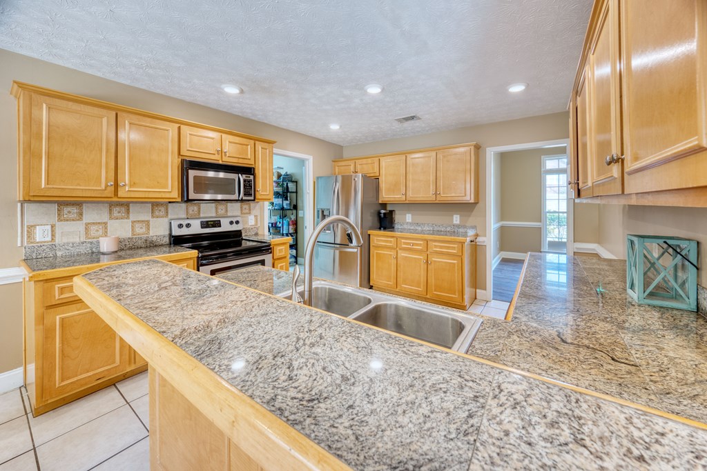 1438 Cloverdale Road Columbus, GA 31904 - Photo 16 of 36 Gallery Image 16