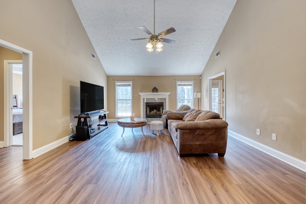 1438 Cloverdale Road Columbus, GA 31904 - Photo 7 of 36 Gallery Image 7