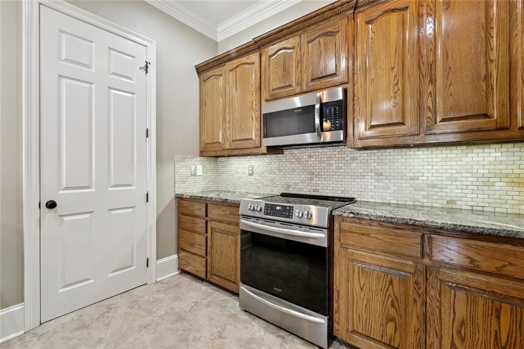1633 First Street, Unit 201 New Orleans, LA 70130 - Photo 8 of 17