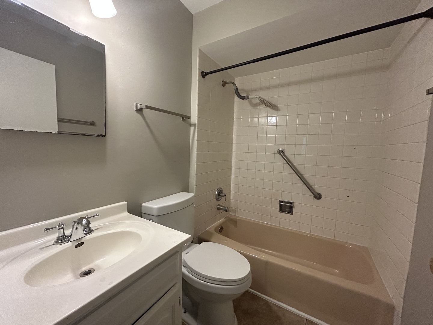 1716 Maple Lane Elgin, IL 60123 - Photo 6 of 17