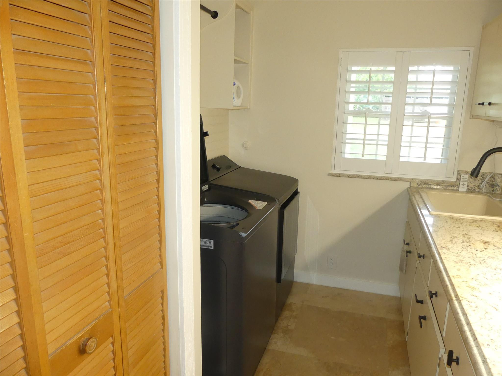 5221 Pine Tree Road Parkland, FL 33067 - Photo 41 of 71 Utility Room