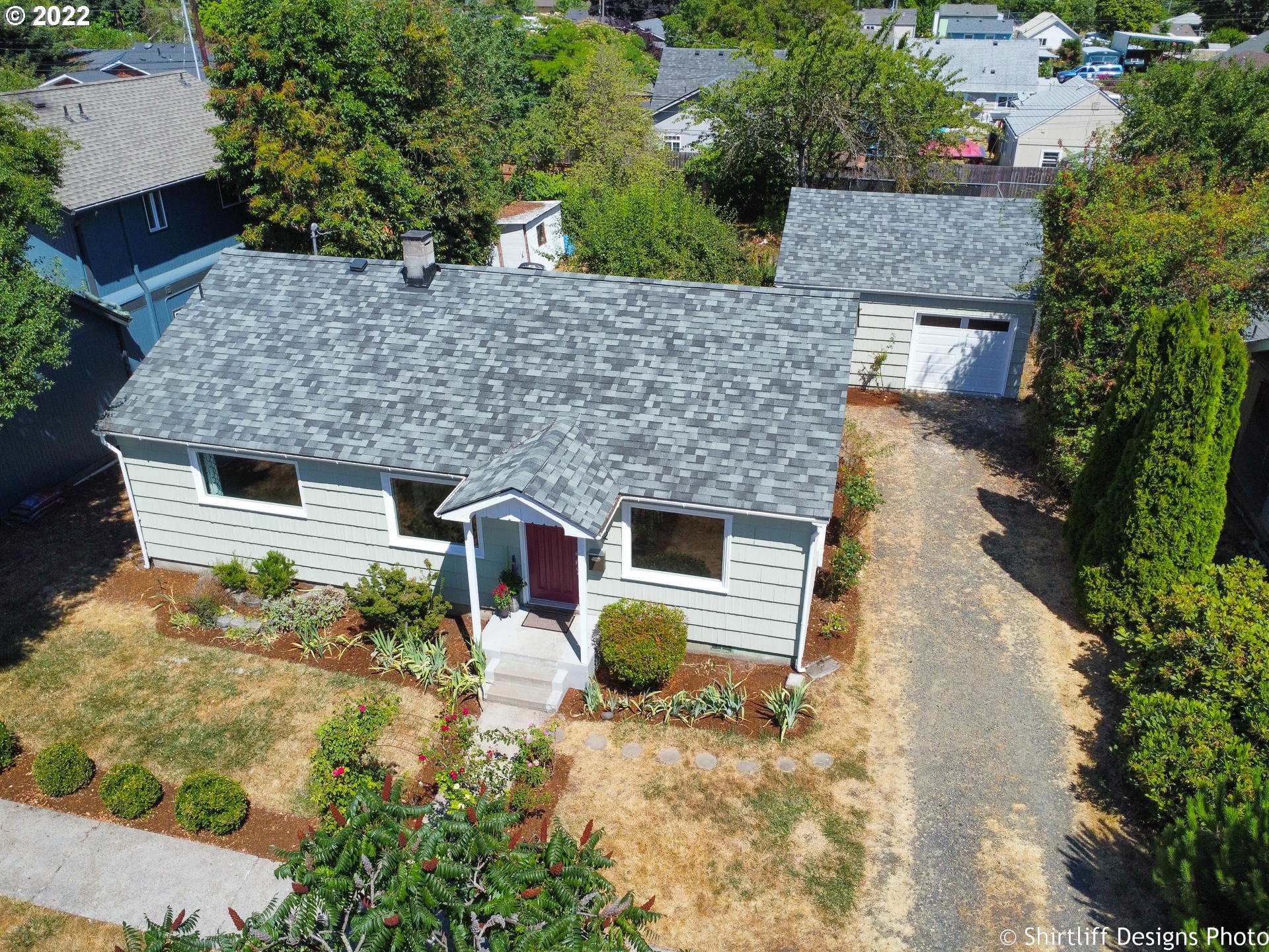 1062 A Street Springfield, OR 97477 - Photo 1 of 31 Gallery Image 1