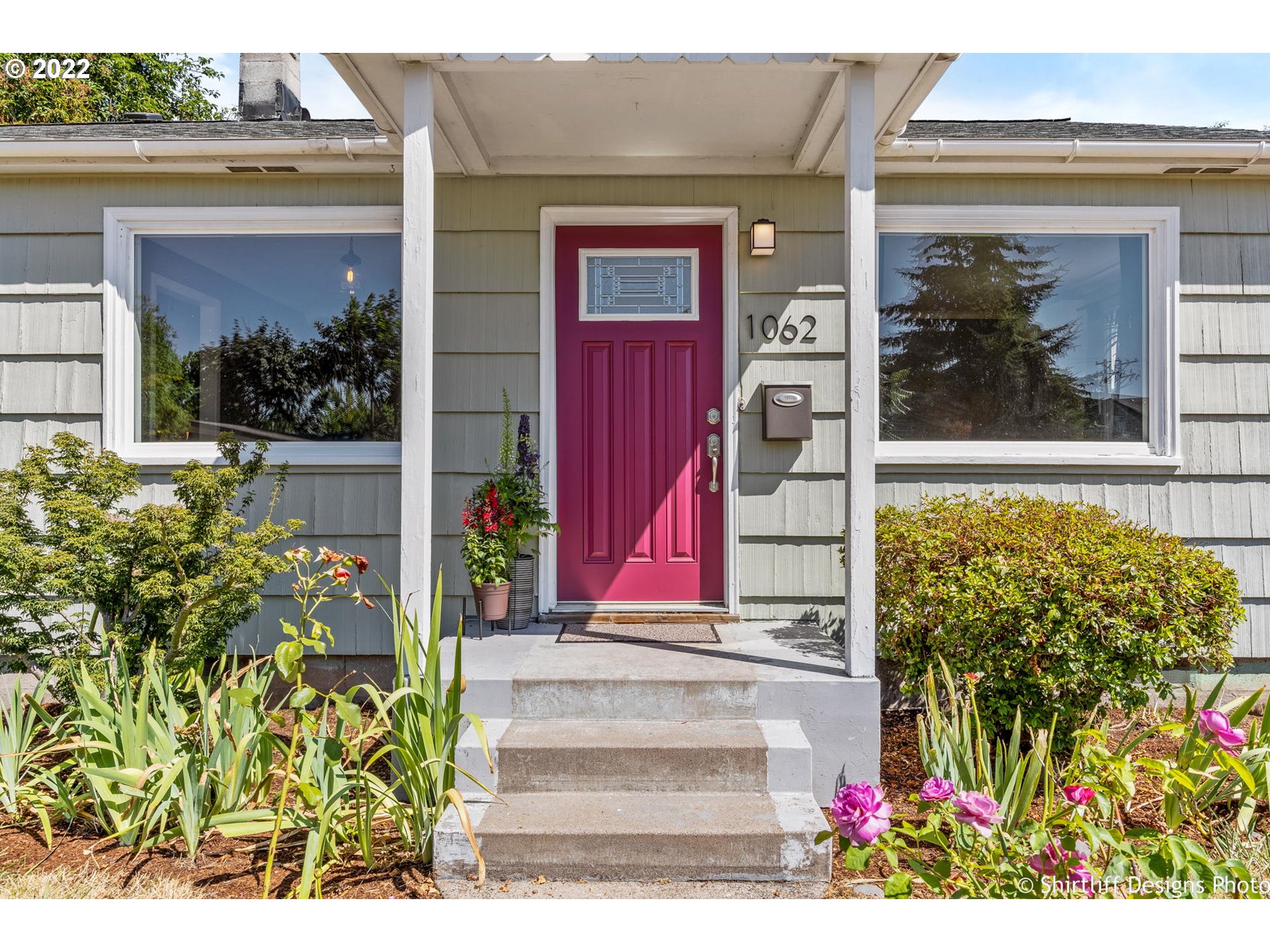 1062 A Street Springfield, OR 97477 - Photo 4 of 31 Gallery Image 4