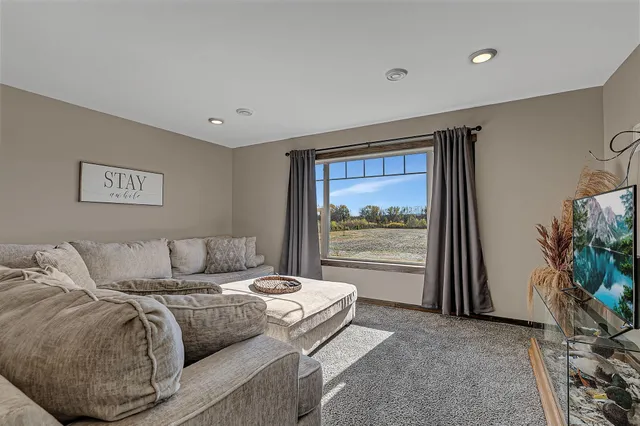 $869,900 | 9171 Cayley Court, St. Cloud, MN 56301