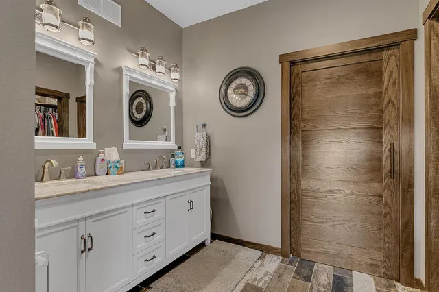 $869,900 | 9171 Cayley Court, St. Cloud, MN 56301