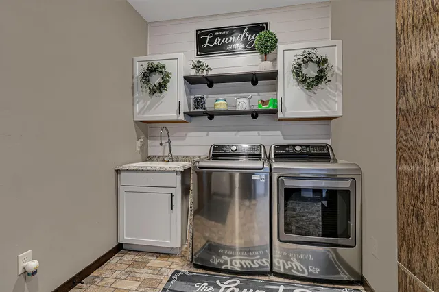 $869,900 | 9171 Cayley Court, St. Cloud, MN 56301