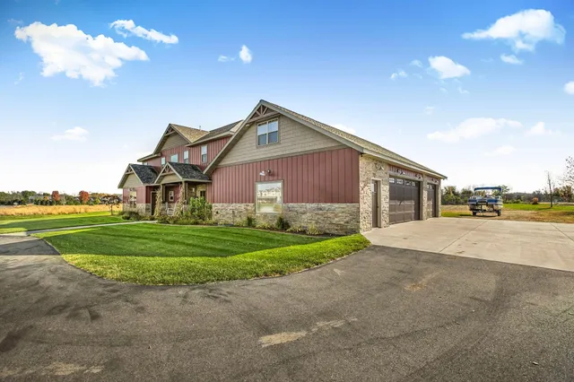 $869,900 | 9171 Cayley Court, St. Cloud, MN 56301