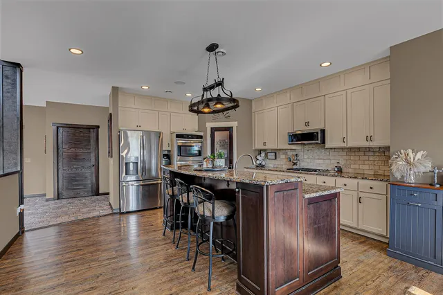 $869,900 | 9171 Cayley Court, St. Cloud, MN 56301