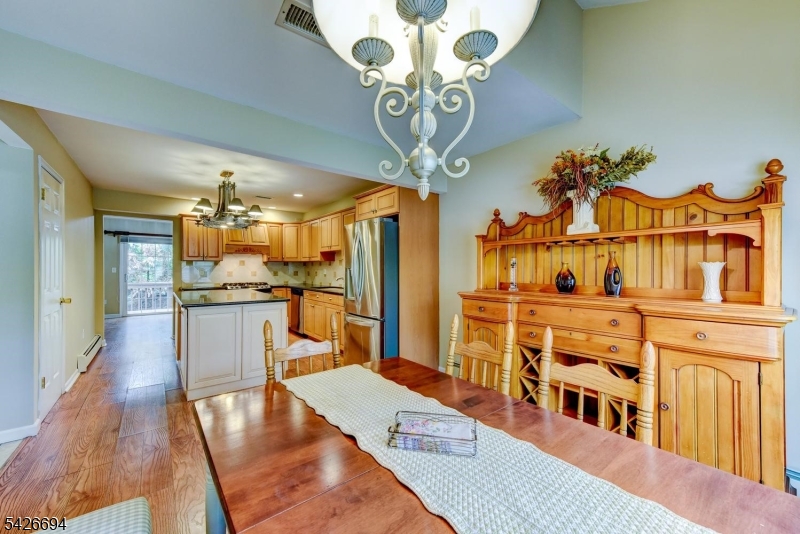 7 Matthew Road Wayne, NJ 07470 - Photo 22 of 37