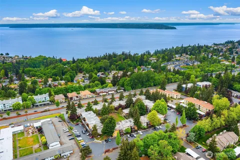 $198,000 | 28311 South 18th Avenue South, Unit A304, Federal Way, WA 98003