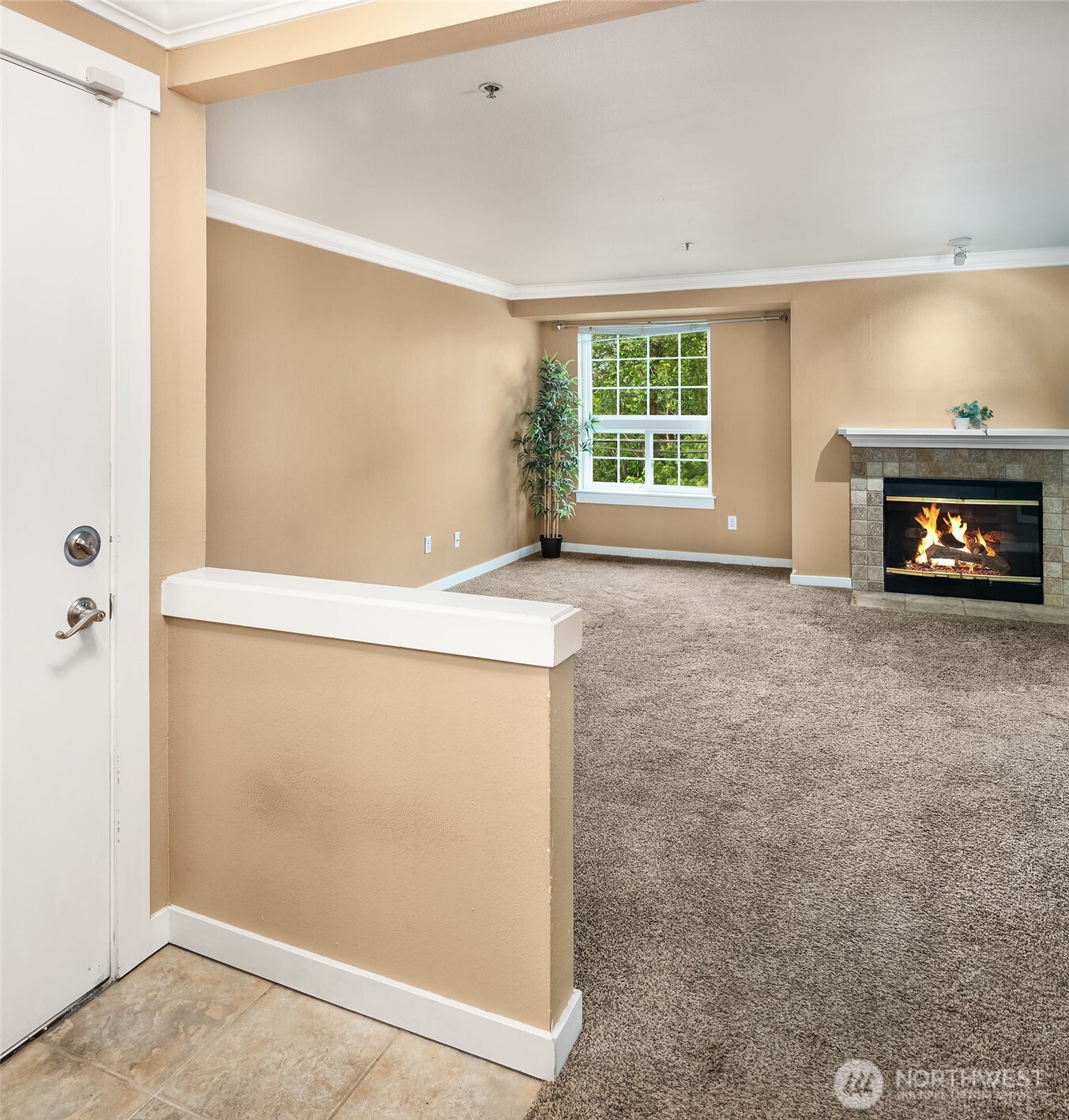 28311 South 18th Avenue South, Unit A304 Federal Way, WA 98003 - Photo 2 of 18