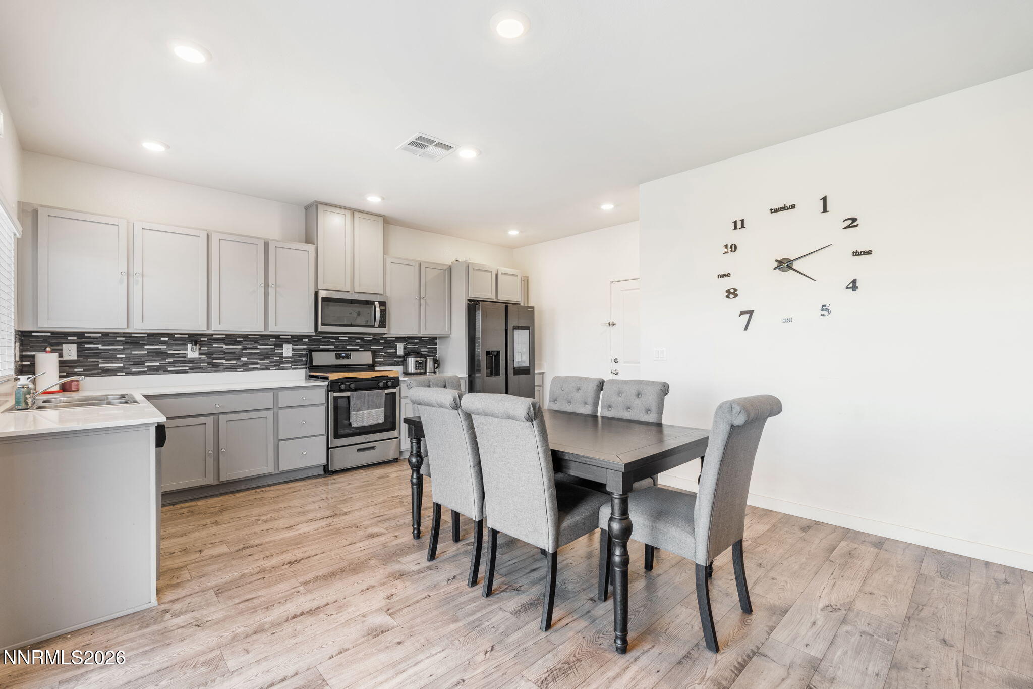 456 Antares Street Reno, NV 89506 - Photo 11 of 32 11-web-or-mls-DSC03317