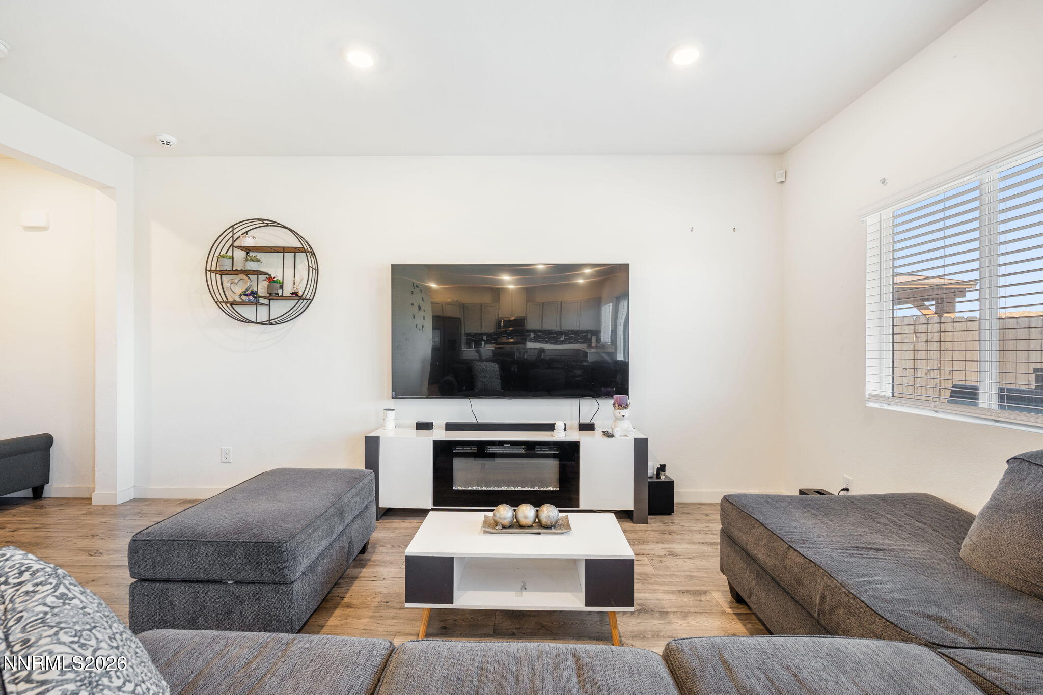 456 Antares Street Reno, NV 89506 - Photo 6 of 32 6-web-or-mls-DSC03297