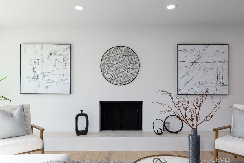 26002 Adamor Road Calabasas, CA 91302 - Photo 8 of 39