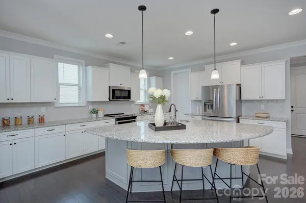 $600,000 | 5085 Watersail Way, Clover, SC 29710