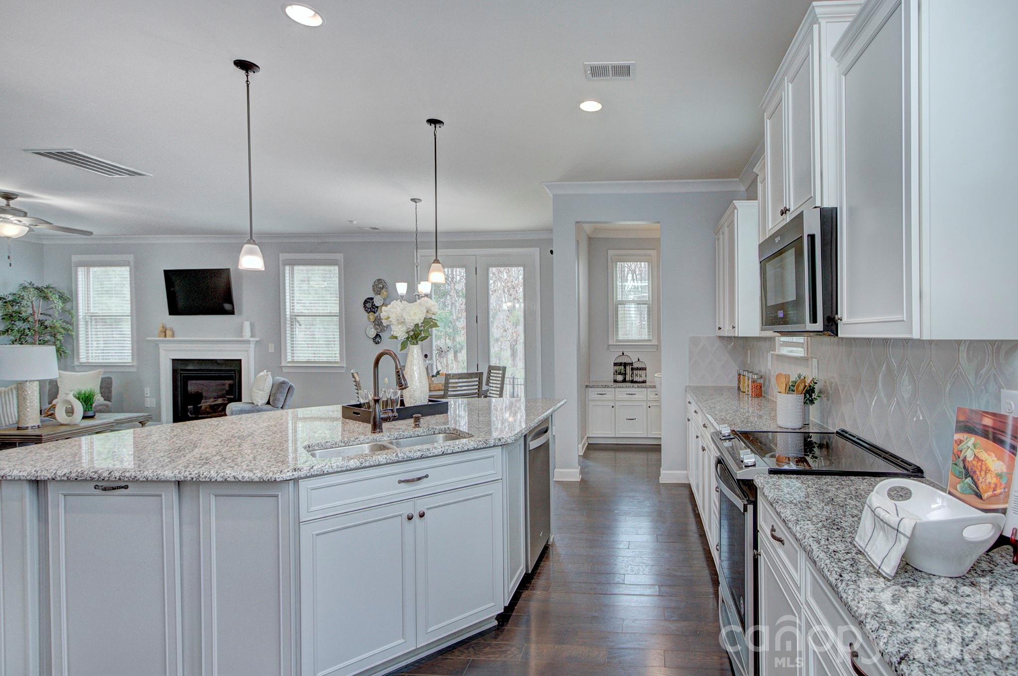 5085 Watersail Way Clover, SC 29710 - Photo 6 of 45 Gallery Image 6