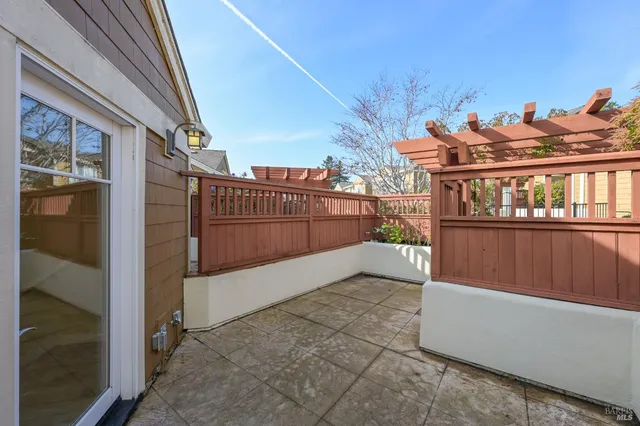 $282,700 | 42 Ned's Way, Belvedere Tiburon, CA 94920