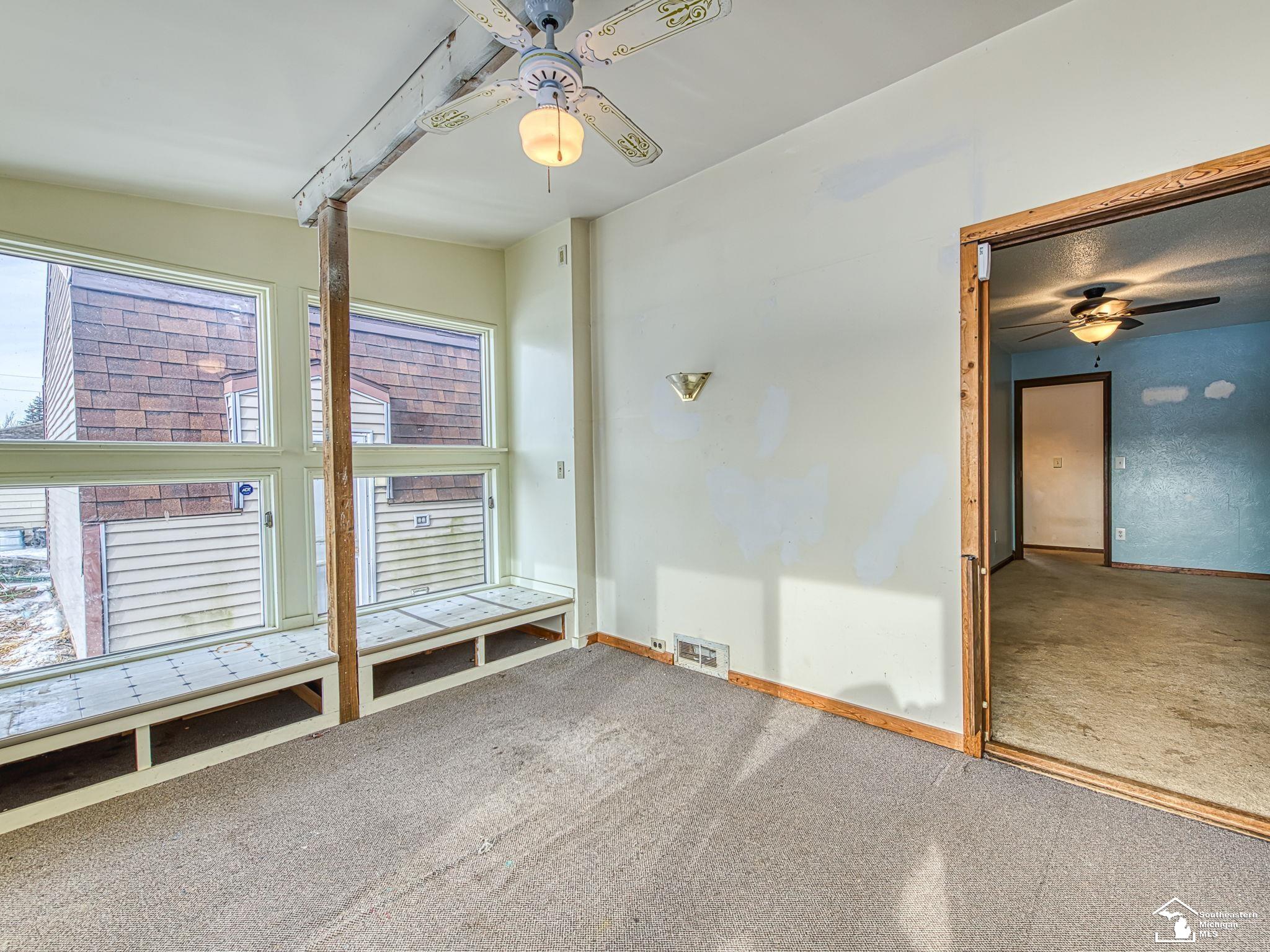 7033 Todd Road Temperance, MI 48182 - Photo 32 of 71 14x10 SunRoom (Main)