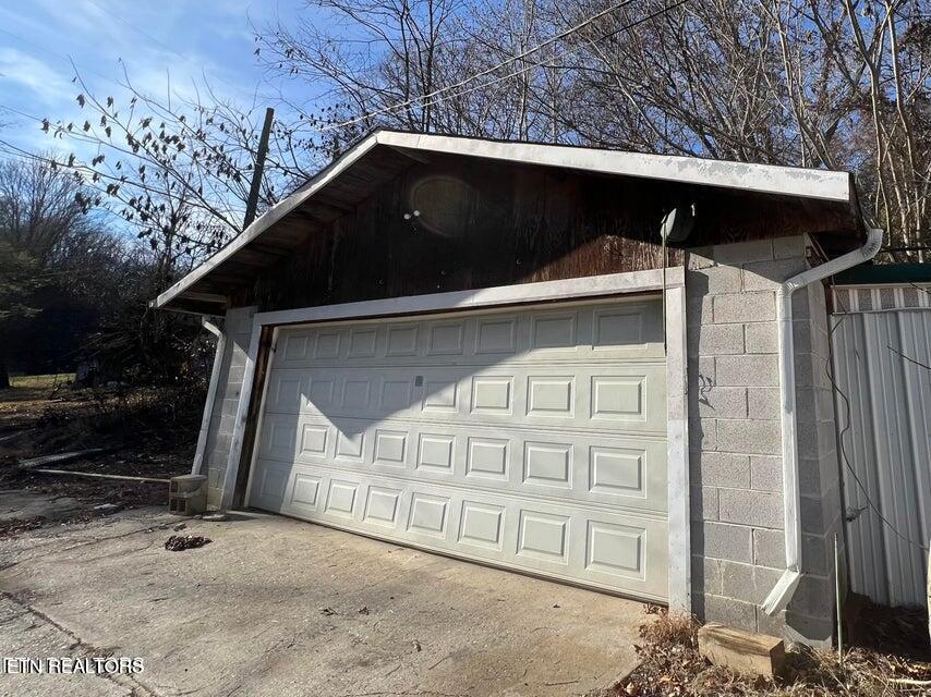 4933 Circle Road Corryton, TN 37721 - Photo 4 of 5 20231216054925810403000000-o