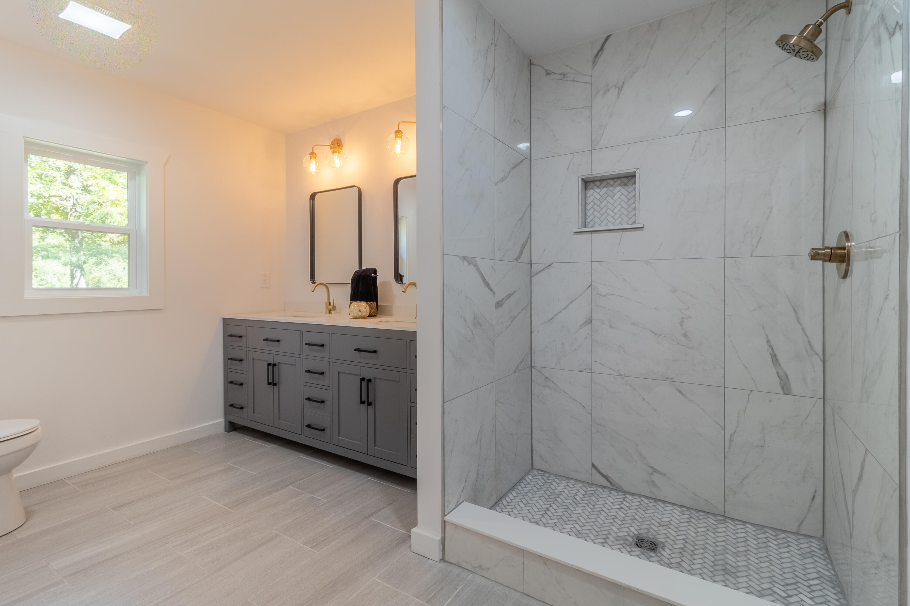 4823 Tibbs Bridge Road Southeast Dalton, GA 30721 - Photo 19 of 28 4823 Tibbs Bridge-22