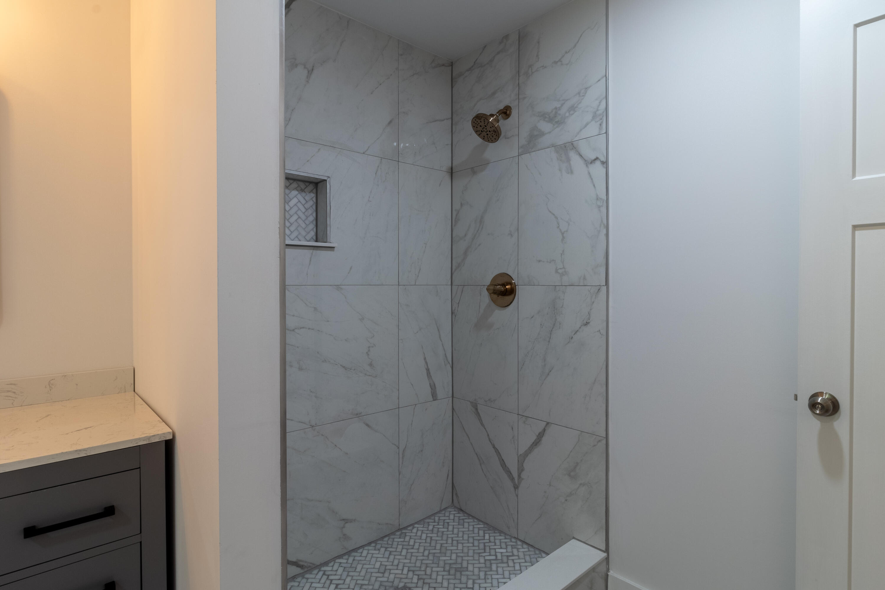 4823 Tibbs Bridge Road Southeast Dalton, GA 30721 - Photo 21 of 28 4823 Tibbs Bridge-24