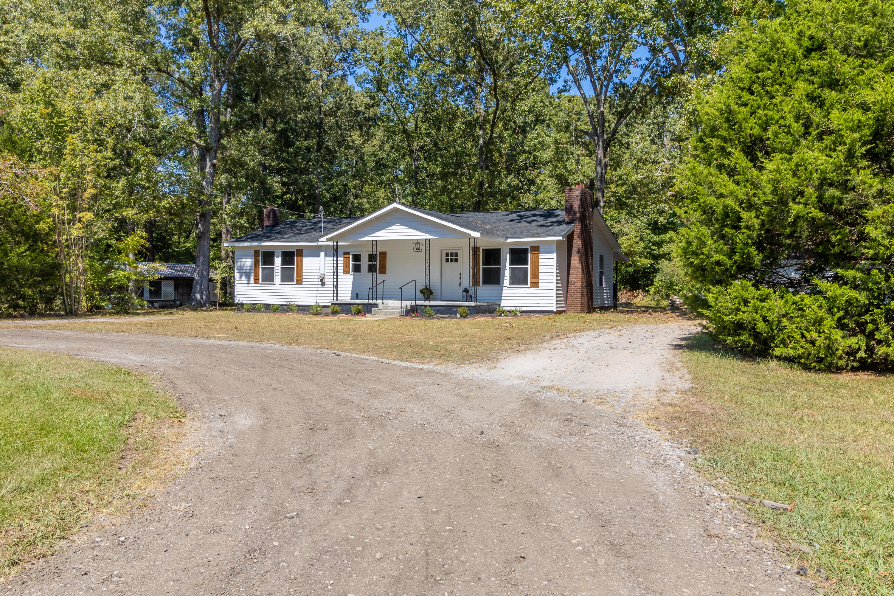 4823 Tibbs Bridge Road Southeast Dalton, GA 30721 - Photo 3 of 28 4823 Tibbs Bridge-02