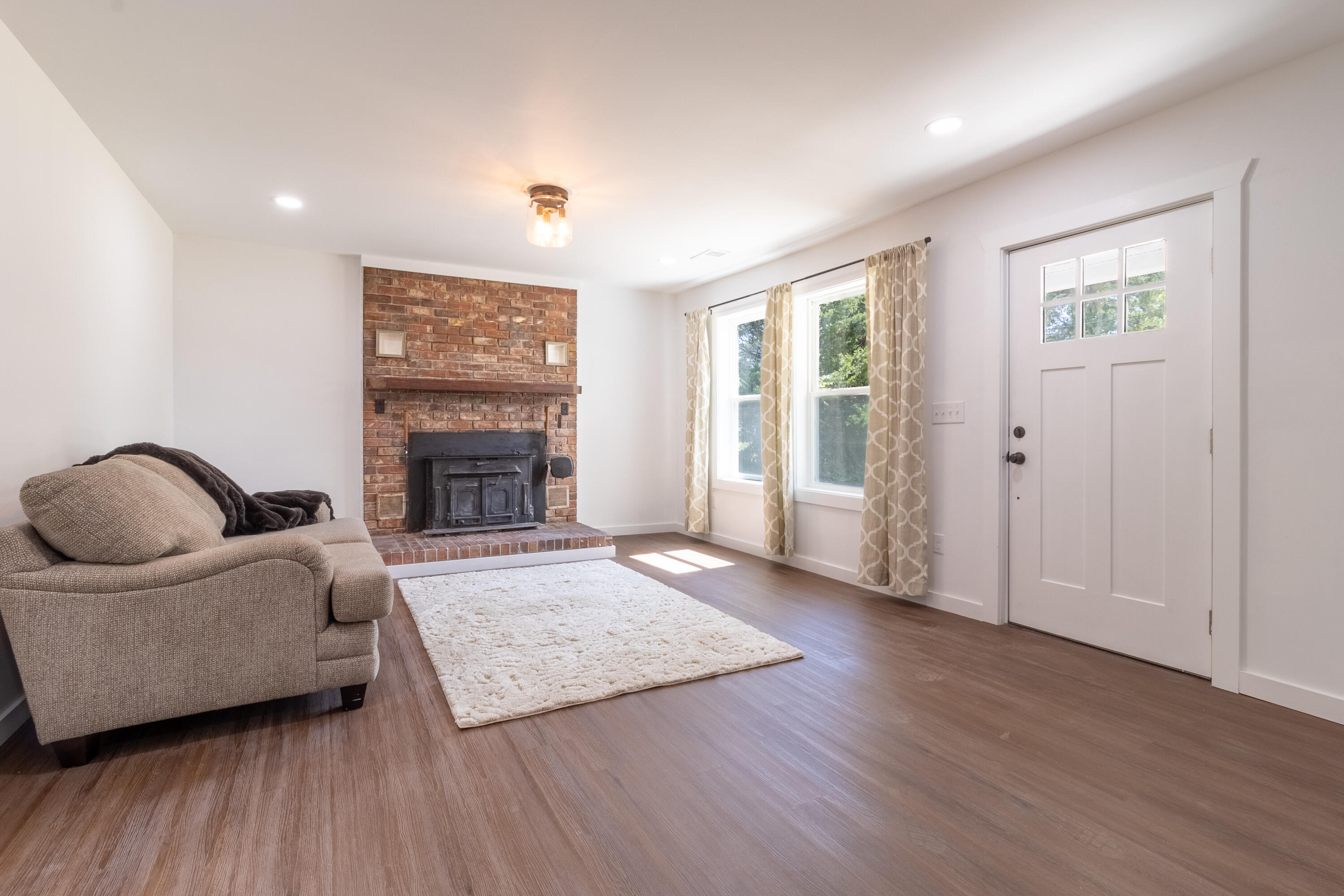 4823 Tibbs Bridge Road Southeast Dalton, GA 30721 - Photo 8 of 28 4823 Tibbs Bridge-11