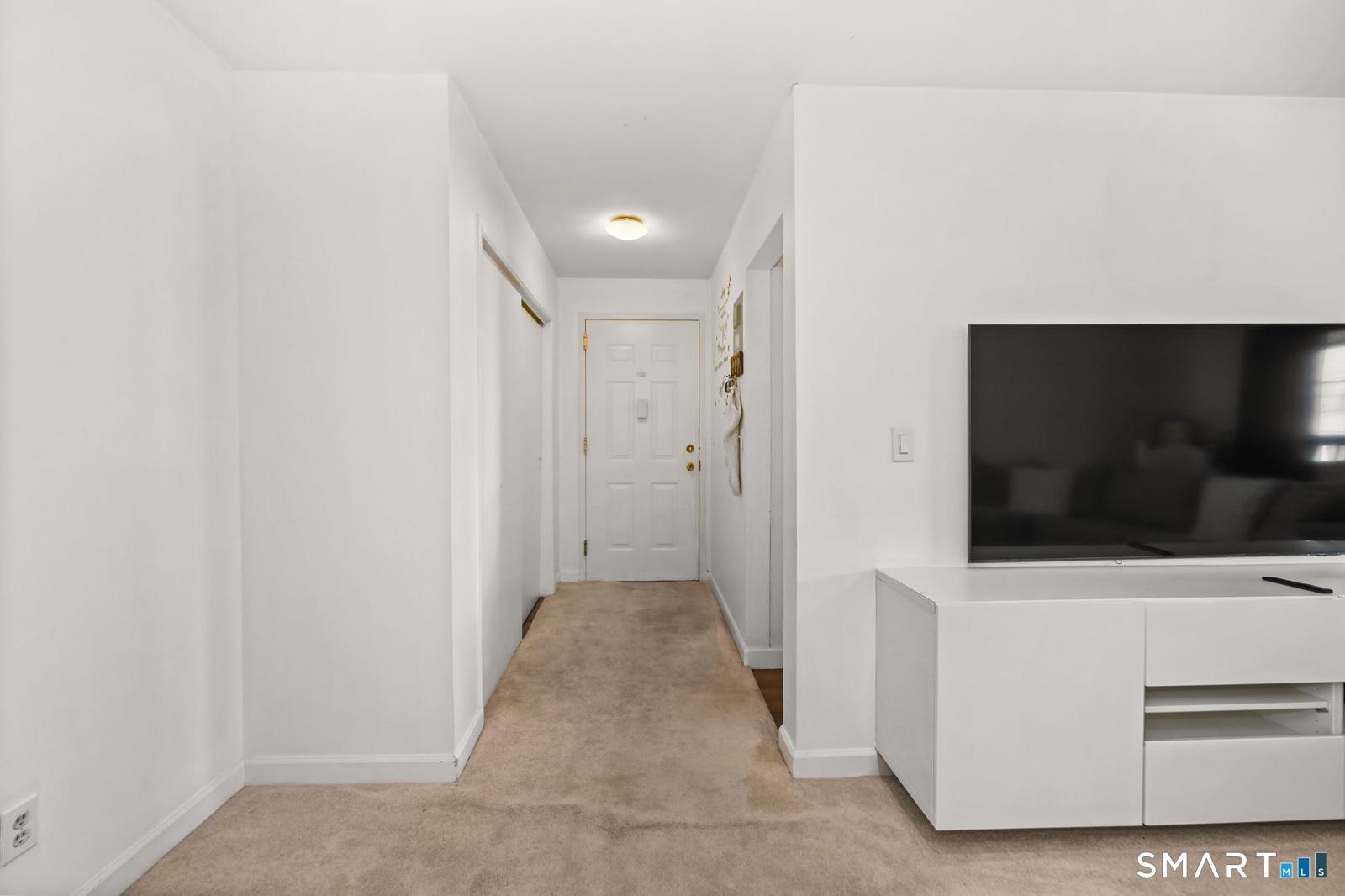 154 Cold Spring Road, Unit 5 Stamford, CT 06905 - Photo 14 of 32