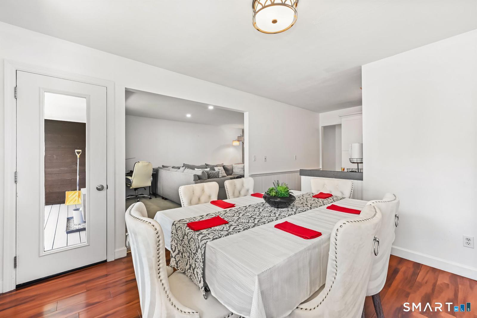 154 Cold Spring Road, Unit 5 Stamford, CT 06905 - Photo 2 of 32