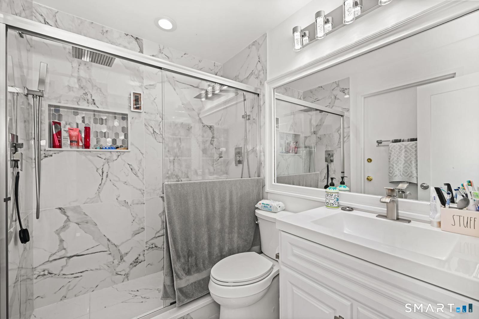 154 Cold Spring Road, Unit 5 Stamford, CT 06905 - Photo 8 of 32