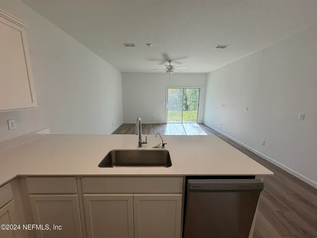 $1,700 | 681 Holly Lakes Drive, Orange Park, FL 32073