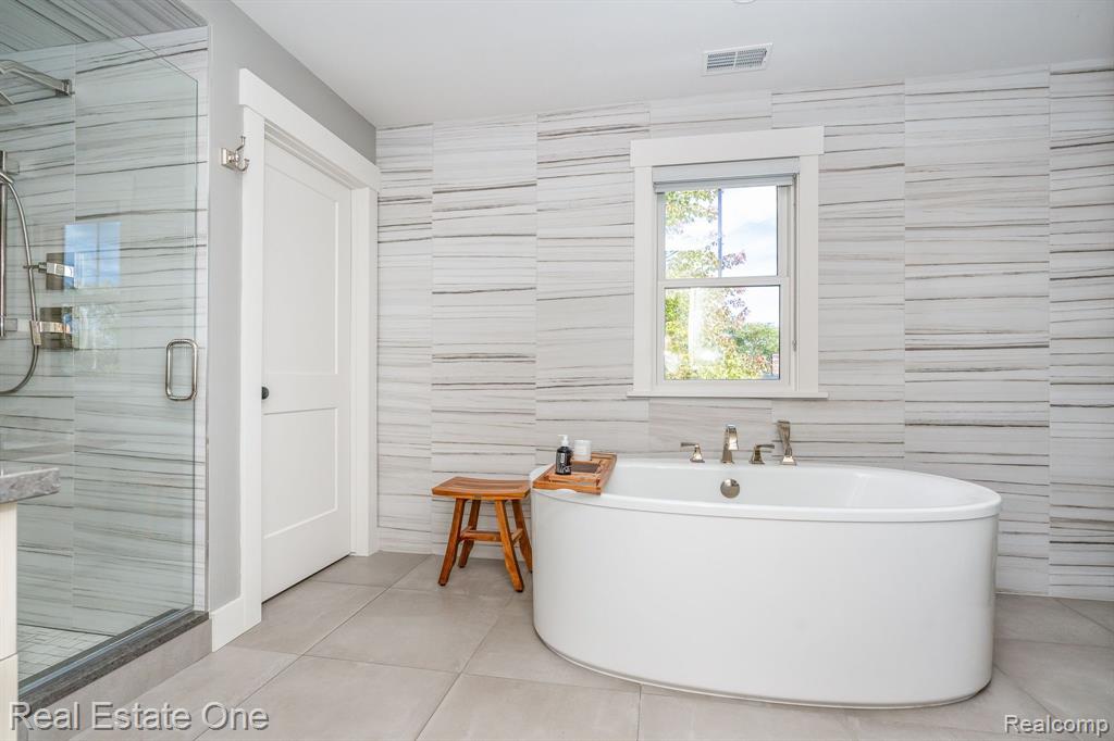402 West 2nd Street Rochester, MI 48307 - Photo 33 of 70