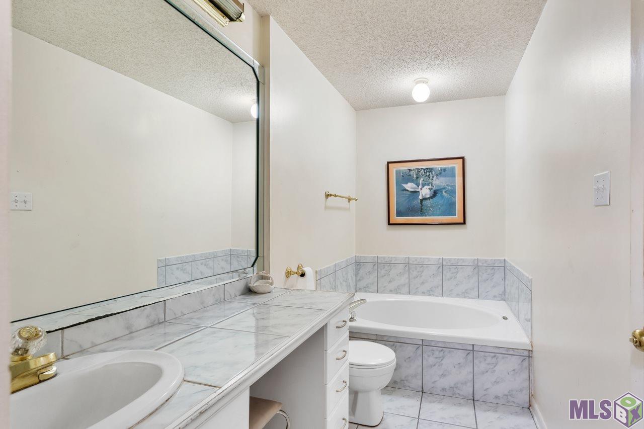 38538 Cal Road Gonzales, LA 70737 - Photo 11 of 17 Gallery Image 11