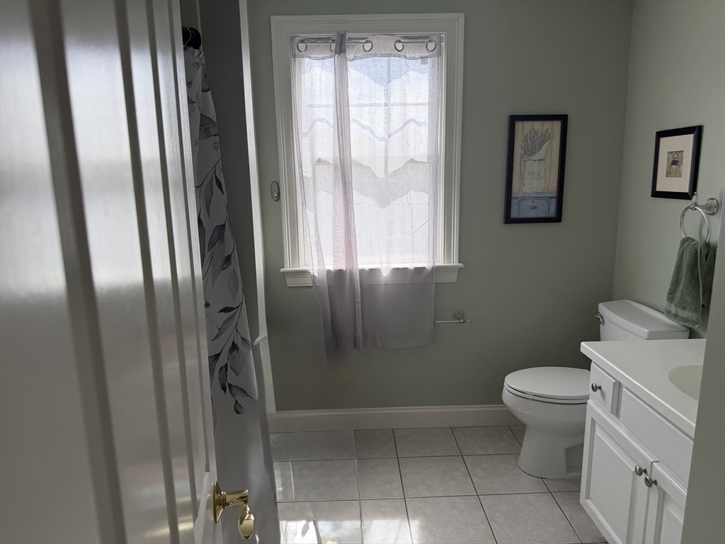 27 Maple Street, Unit F Canton, MA 02021 - Photo 16 of 22