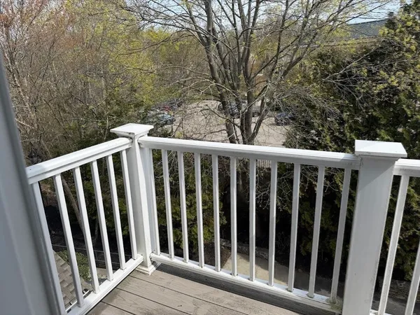 $3,400 | 27 Maple Street, Unit F, Canton, MA 02021