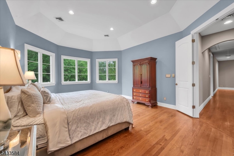 1296 Mt Vernon Road Bridgewater, NJ 08807 - Photo 19 of 48