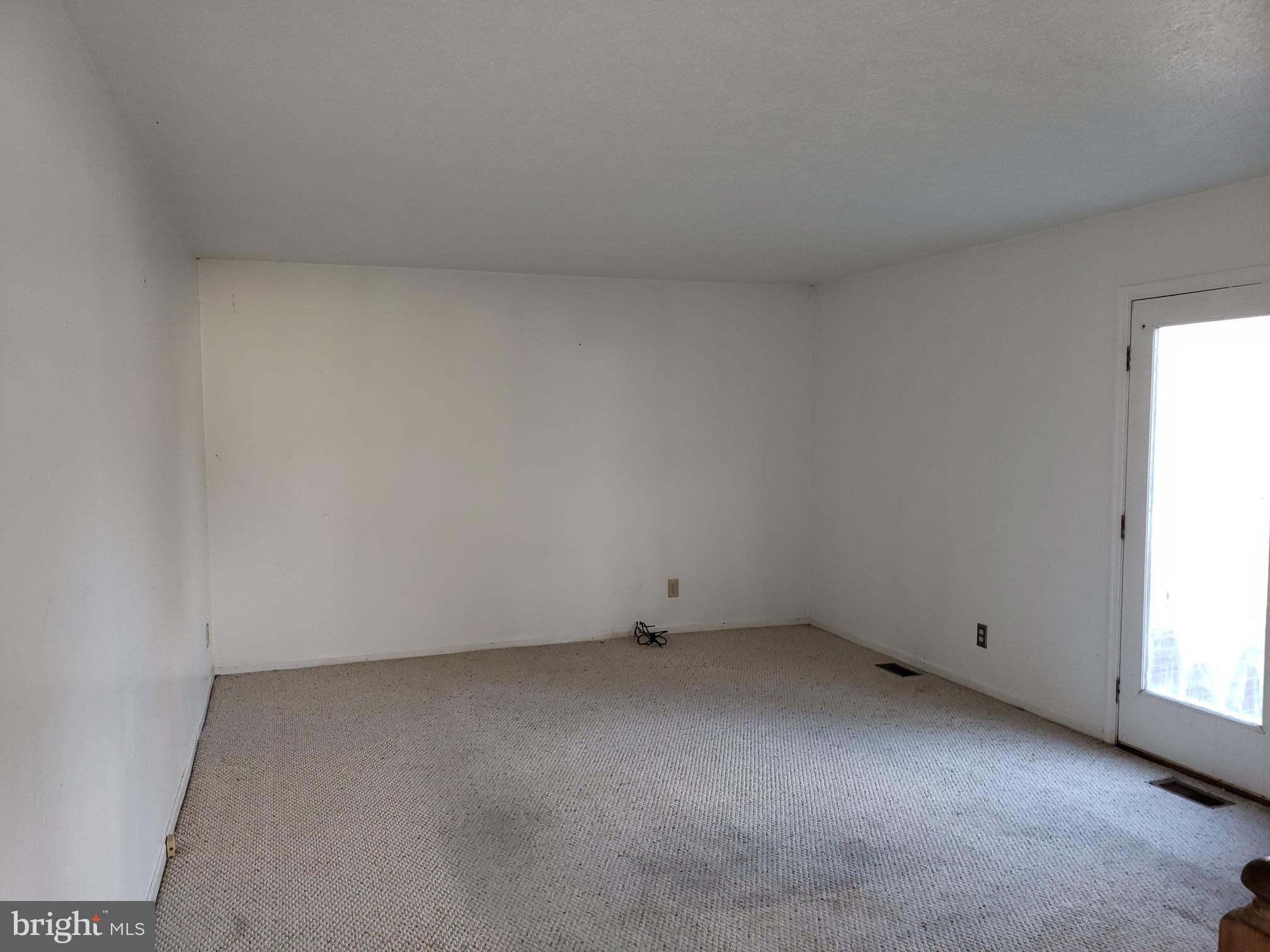 1140 Falkirk Road Williamstown, NJ 08094 - Photo 6 of 19 Gallery Image 6