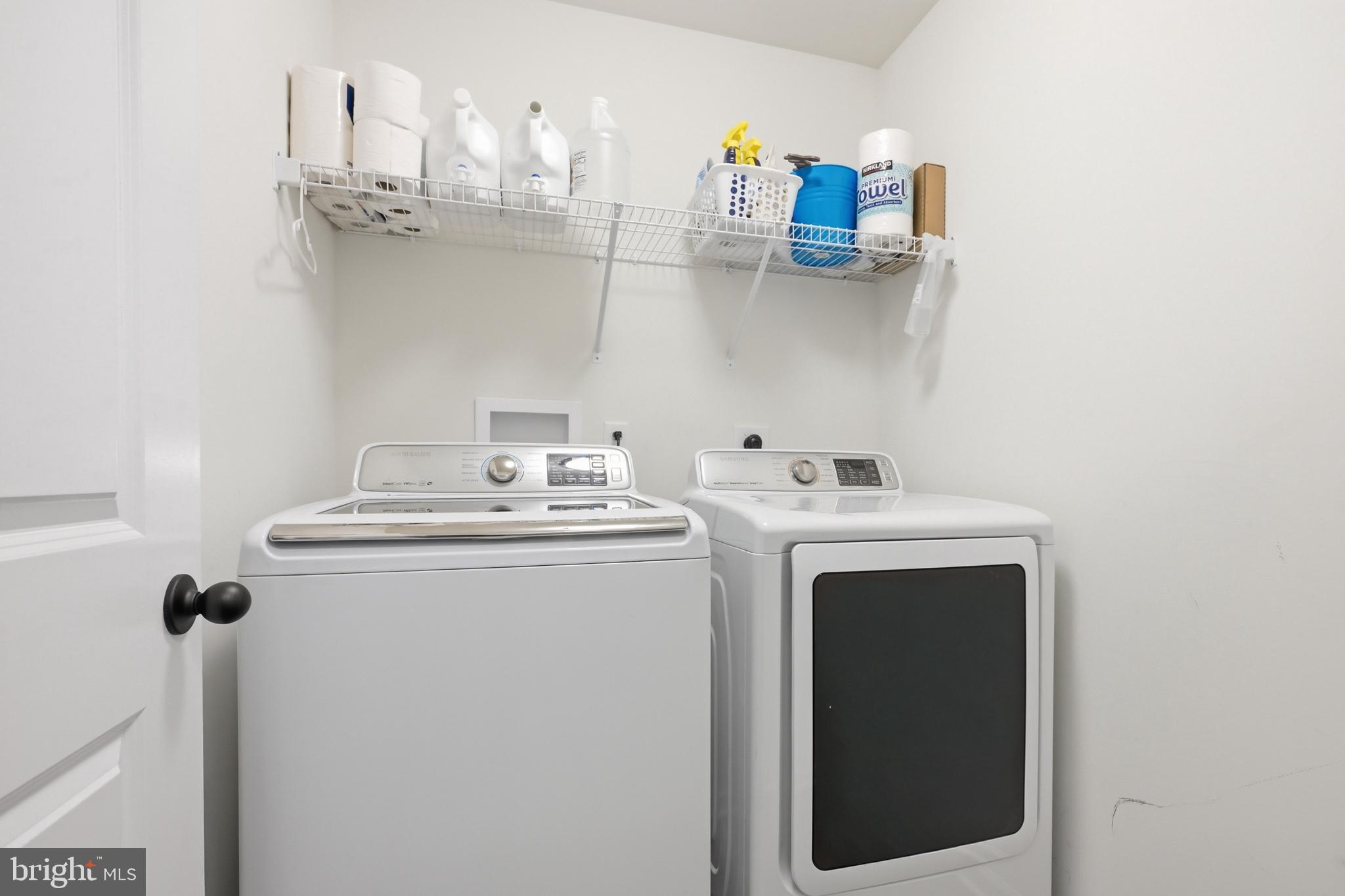 1072 Bear Road New Castle, DE 19720 - Photo 26 of 32 Laundry Room