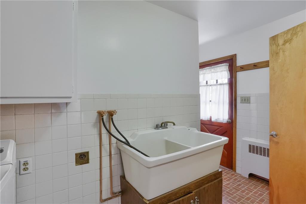 995 Tuscarawas Road Beaver, PA 15009 - Photo 16 of 25 Gallery Image 16