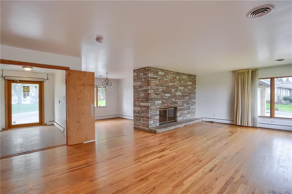 995 Tuscarawas Road Beaver, PA 15009 - Photo 9 of 25 Gallery Image 9