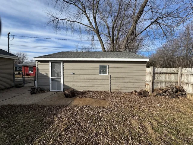 $125,900 | 1206 Harvey Drive, Sterling, IL 61081