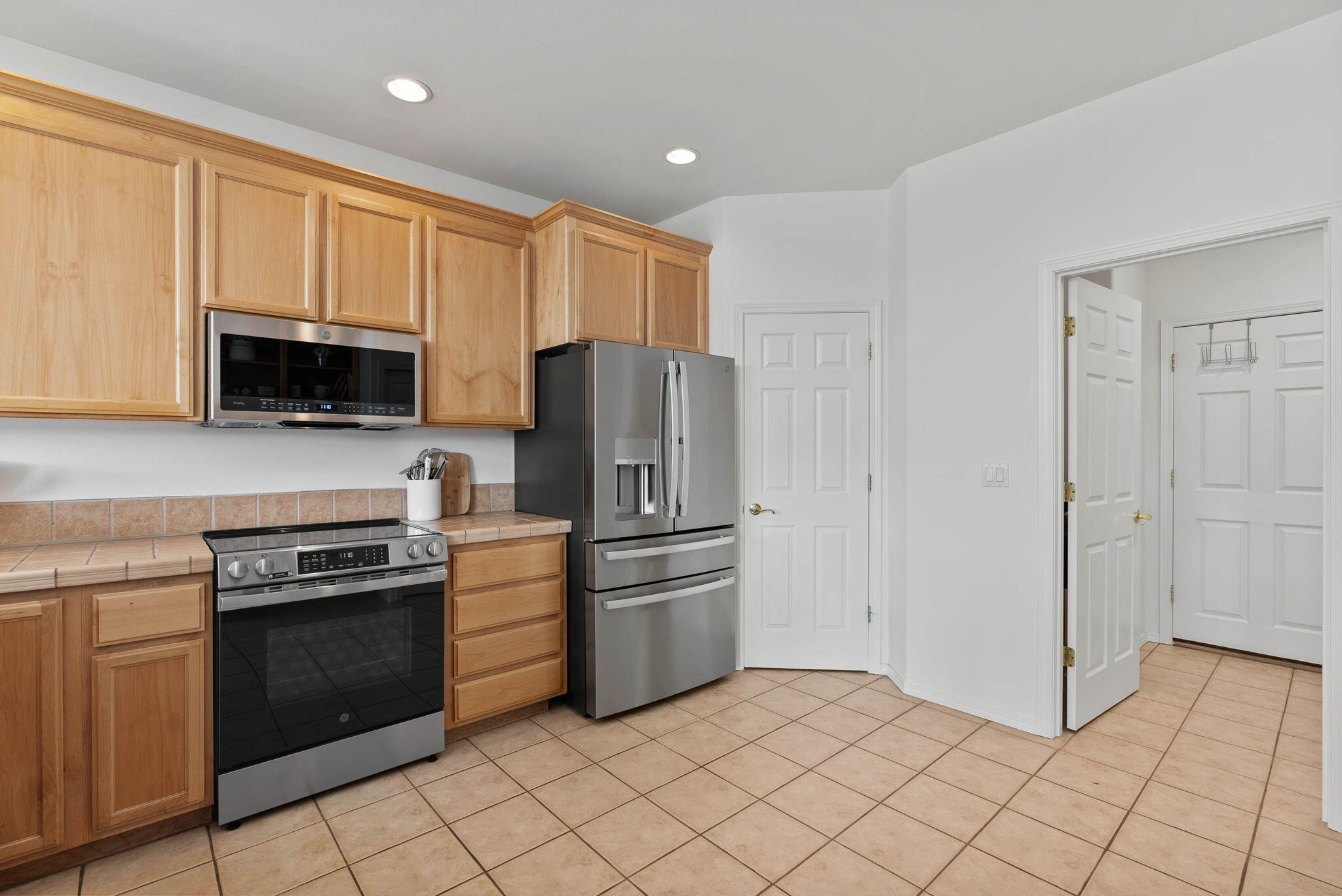 8524 Forest Ridge Loop Redmond, OR 97756 - Photo 16 of 66 62-web-or-mls-Riley Visuals-62